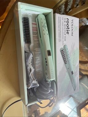 VOLOOM Rootie Mint Green Hair Volumizing Iron – Root Lift Tool